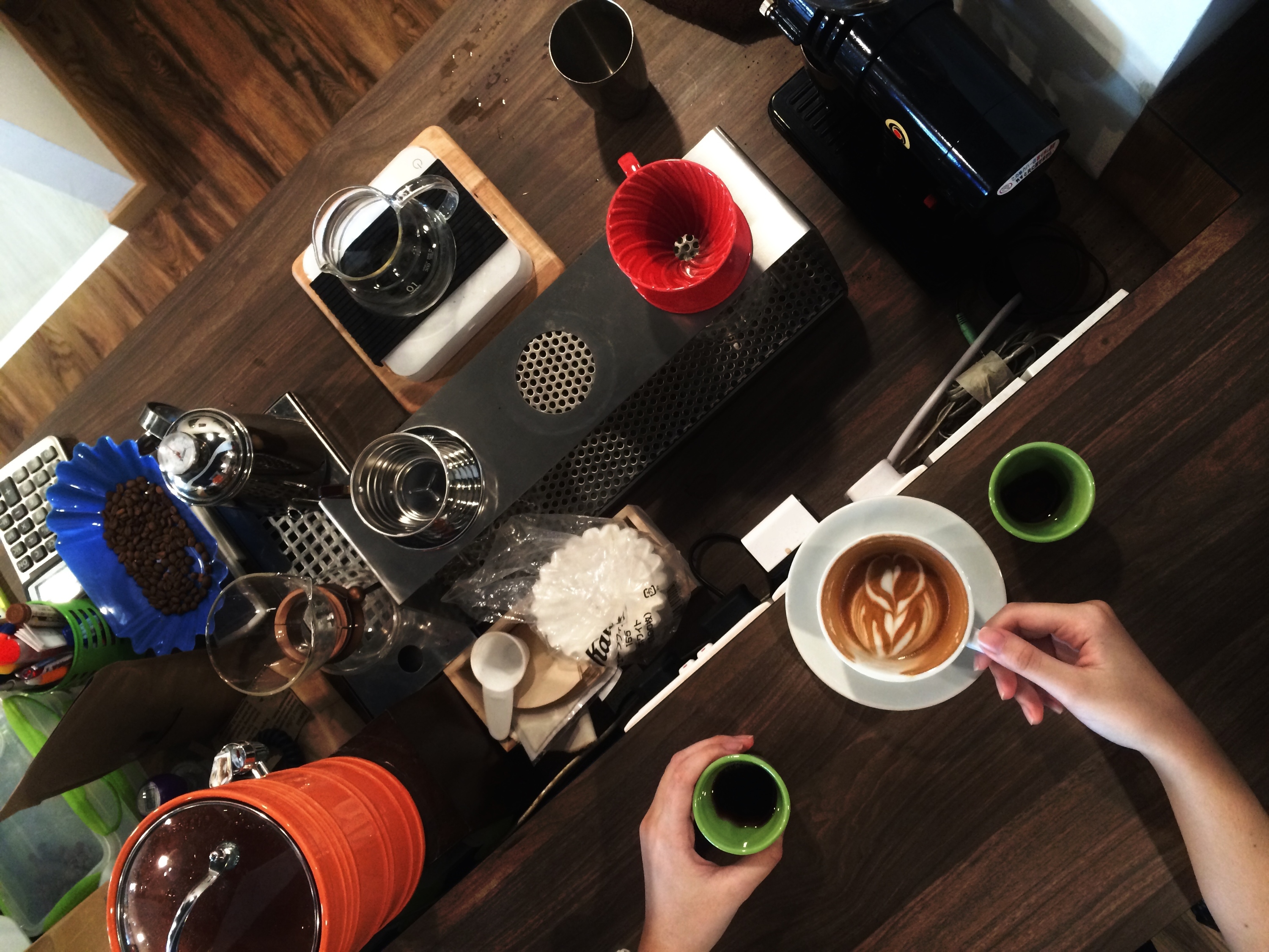 Third wave coffee movement caught on old-school coffee roaster and retailer to hold informal cupping sessions and offer brews on a tipping basis. Wong Pei Ting