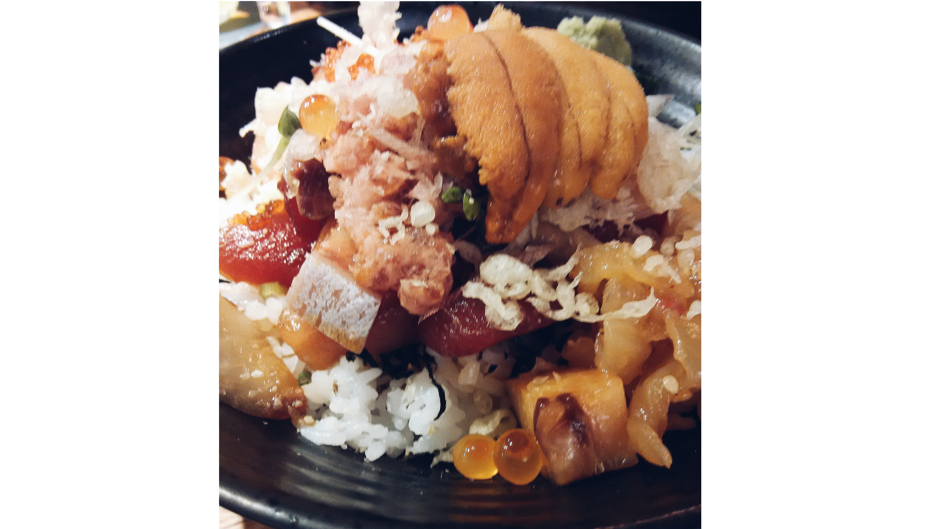 Bara chirashi with uni (+$9)