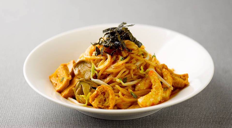 Stir-fried laksa
