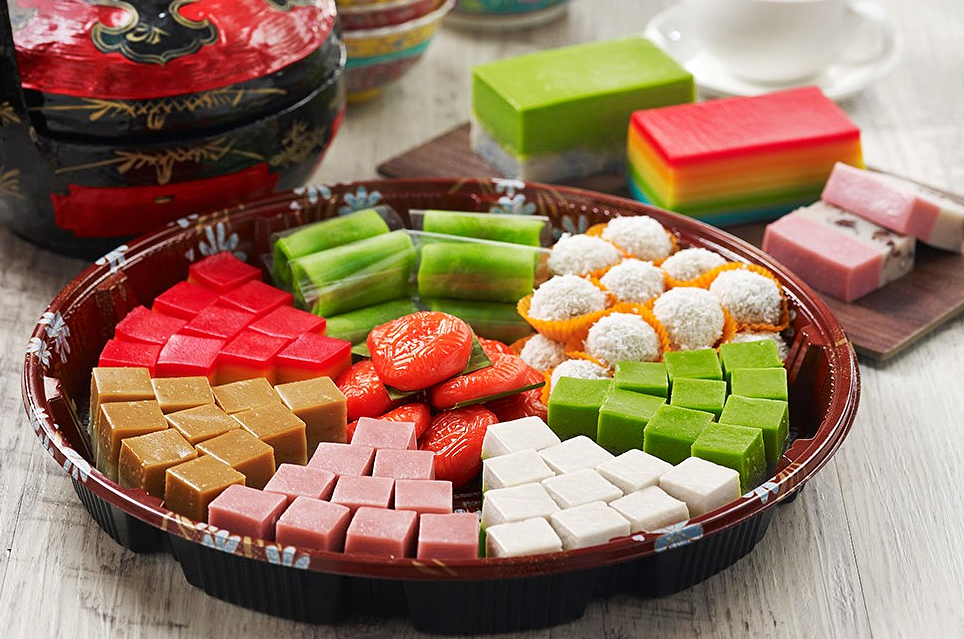 Nonya Kueh Platter