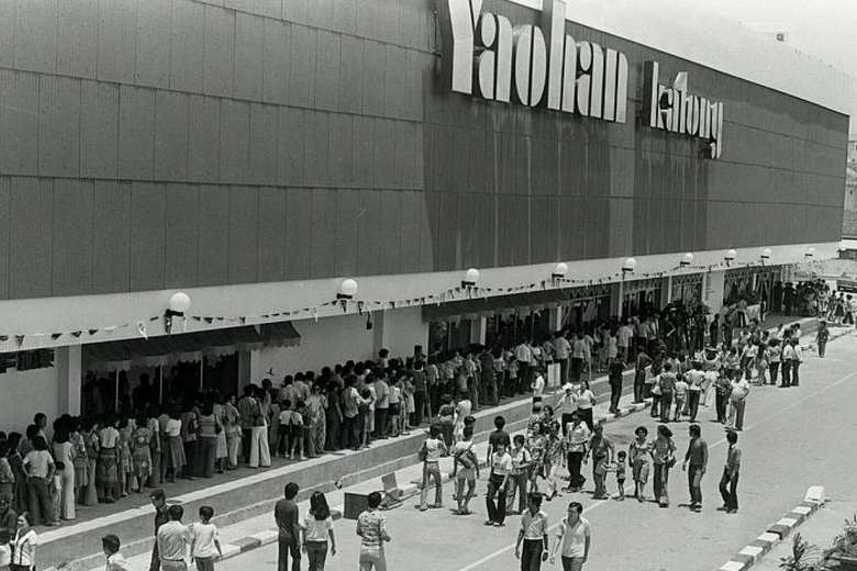 The opening of Yaohan, an old grocery store, in Katong (1977)