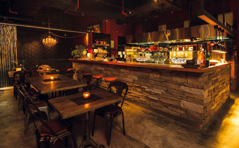 Bar-Roque Grill