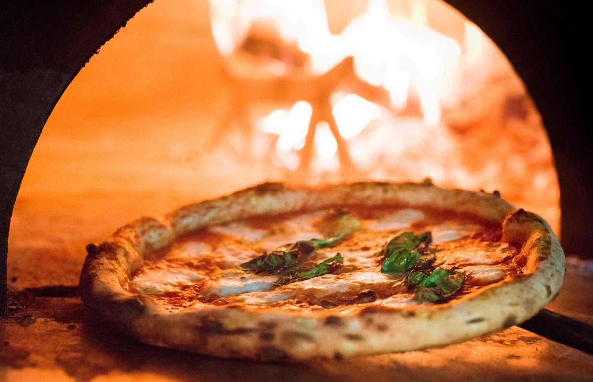 800° Woodfired Kitchen