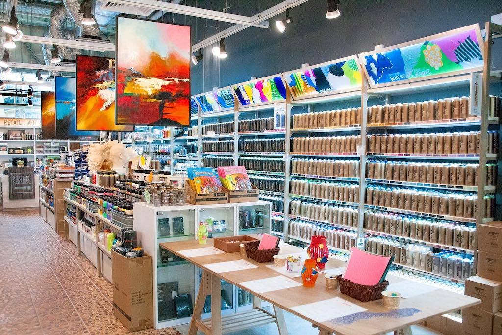Krafers' Paradise, interior