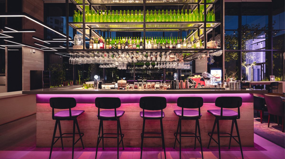 Komyuniti Bar & Restaurant