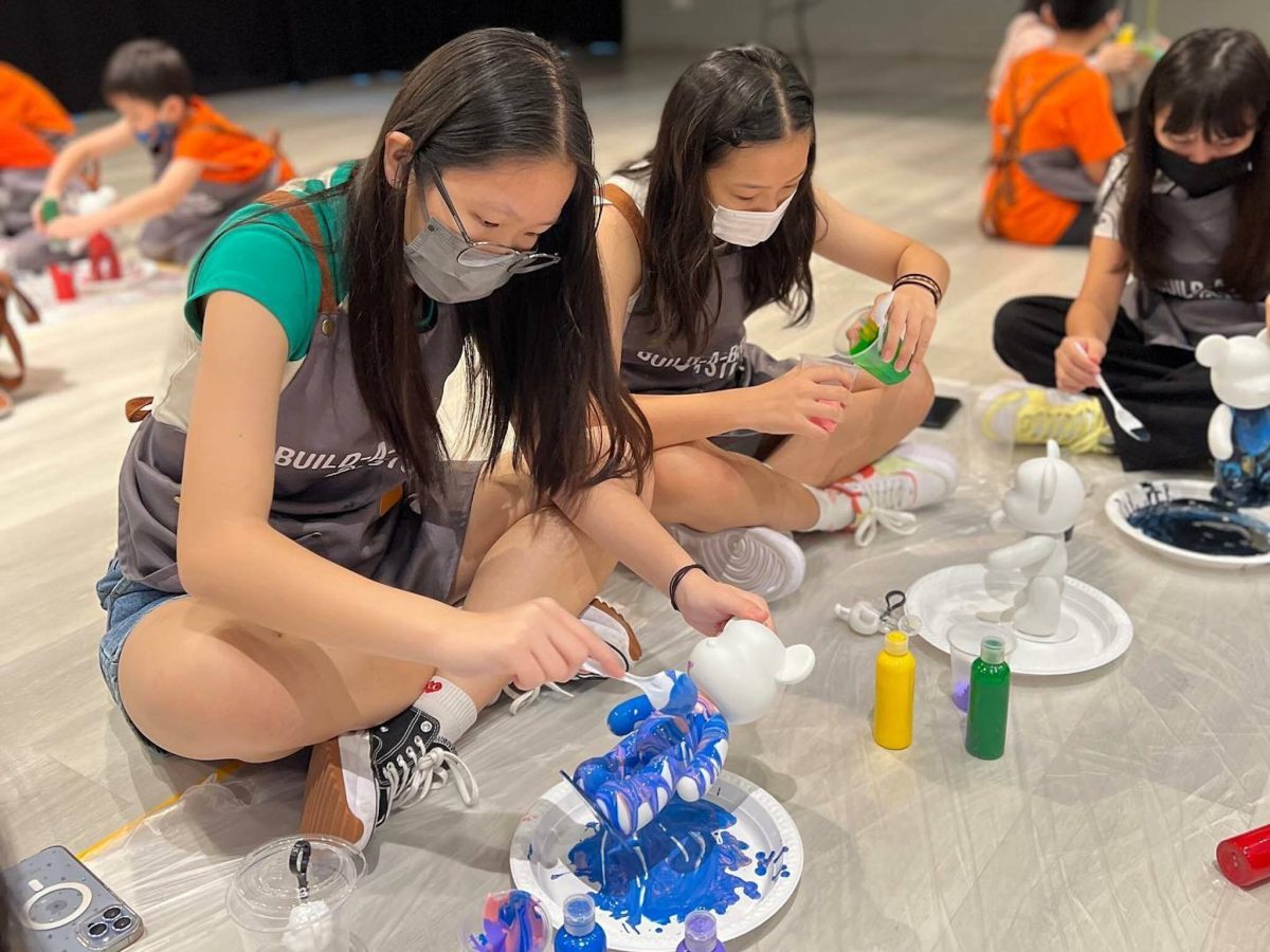 Build-A-Brick Studio