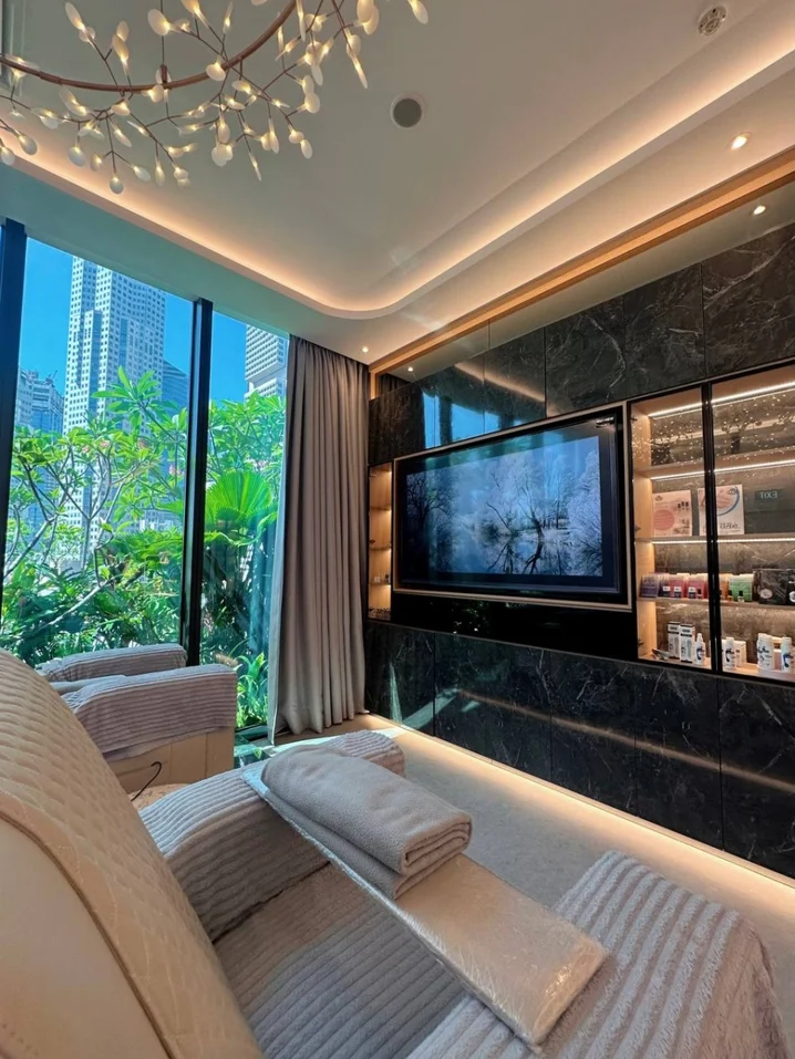 Diown Beauty nail salon Singapore
